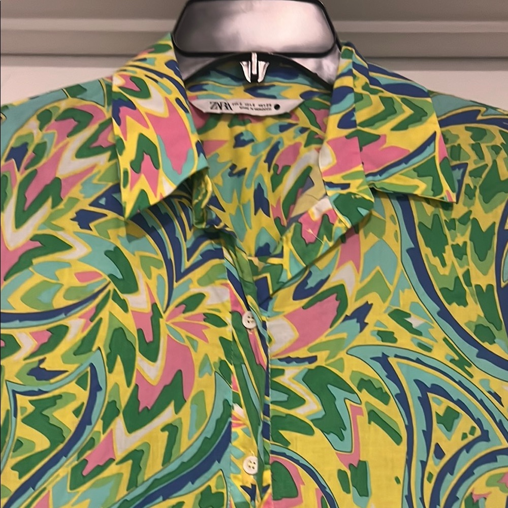 Zara Vibrant Green and Pink Patterned Men's Shirt